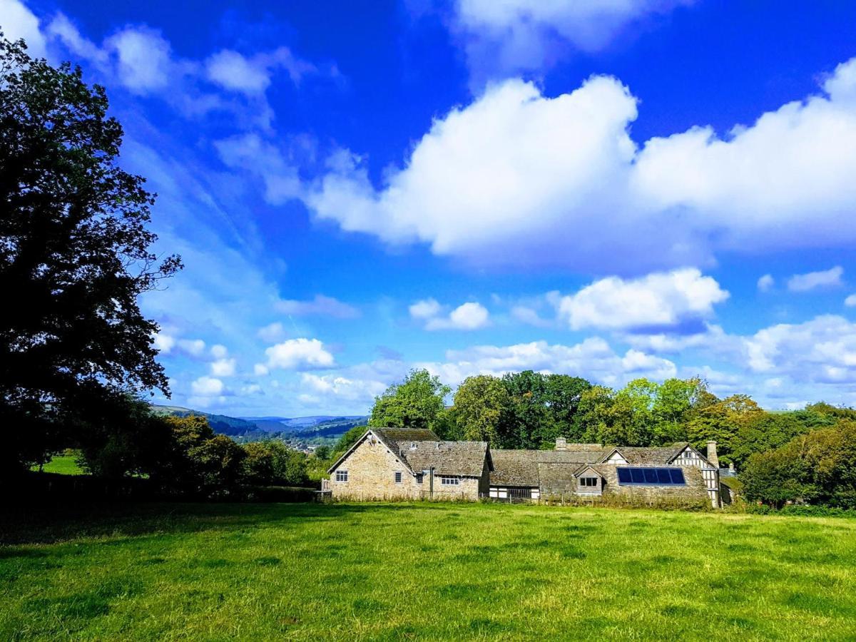 金顿The Threshing Barn At Penrhos Court别墅 外观 照片